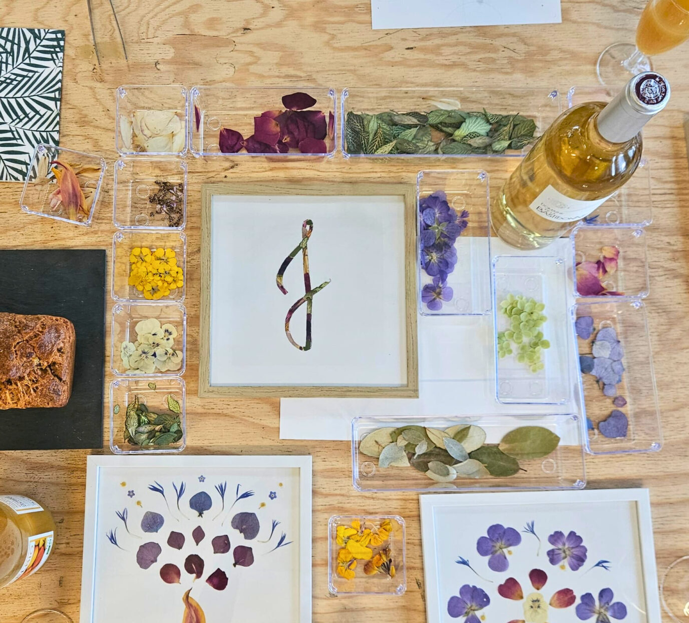 Atelier apéro herbier encadré Réalisez un herbier à encadrer à Paris